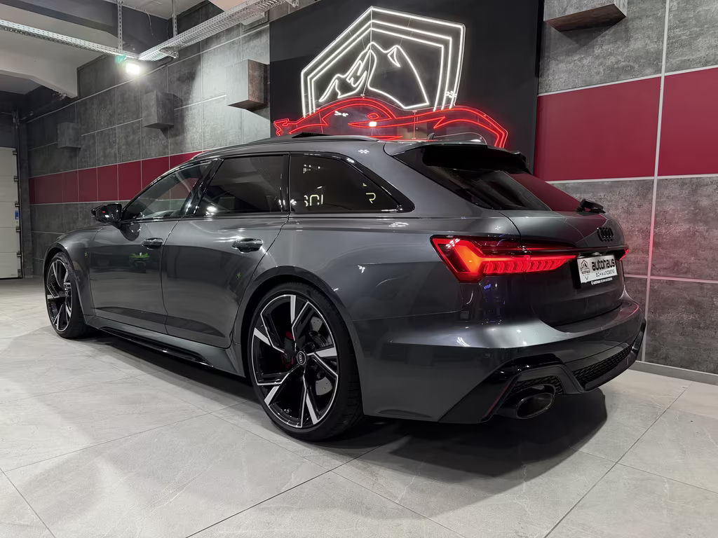 Audi RS6