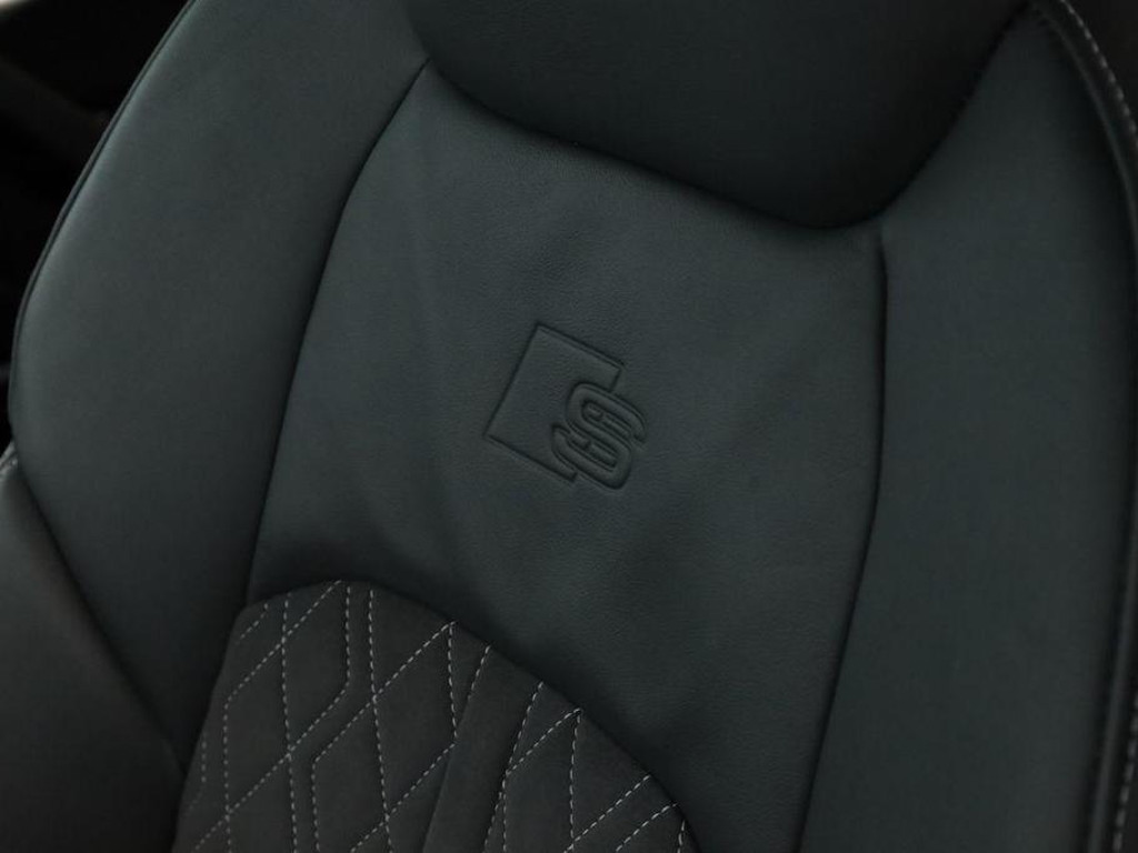 Audi S7