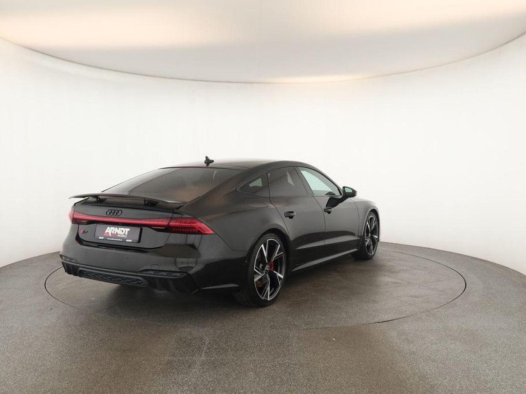 Audi S7