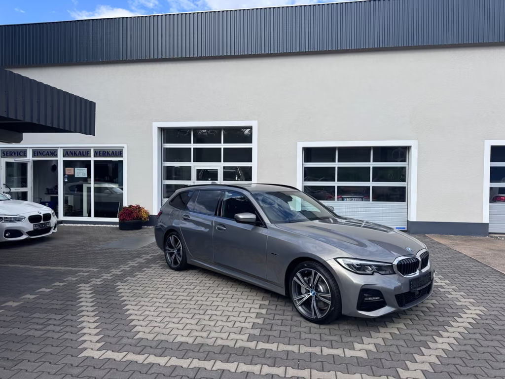BMW 3 Serie 330 M-Sport xDrive 330e