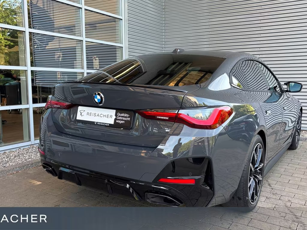 BMW M440