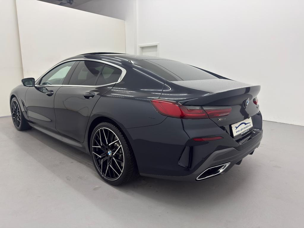 BMW M850 xDrive Coupé Gran Coupé Sedan