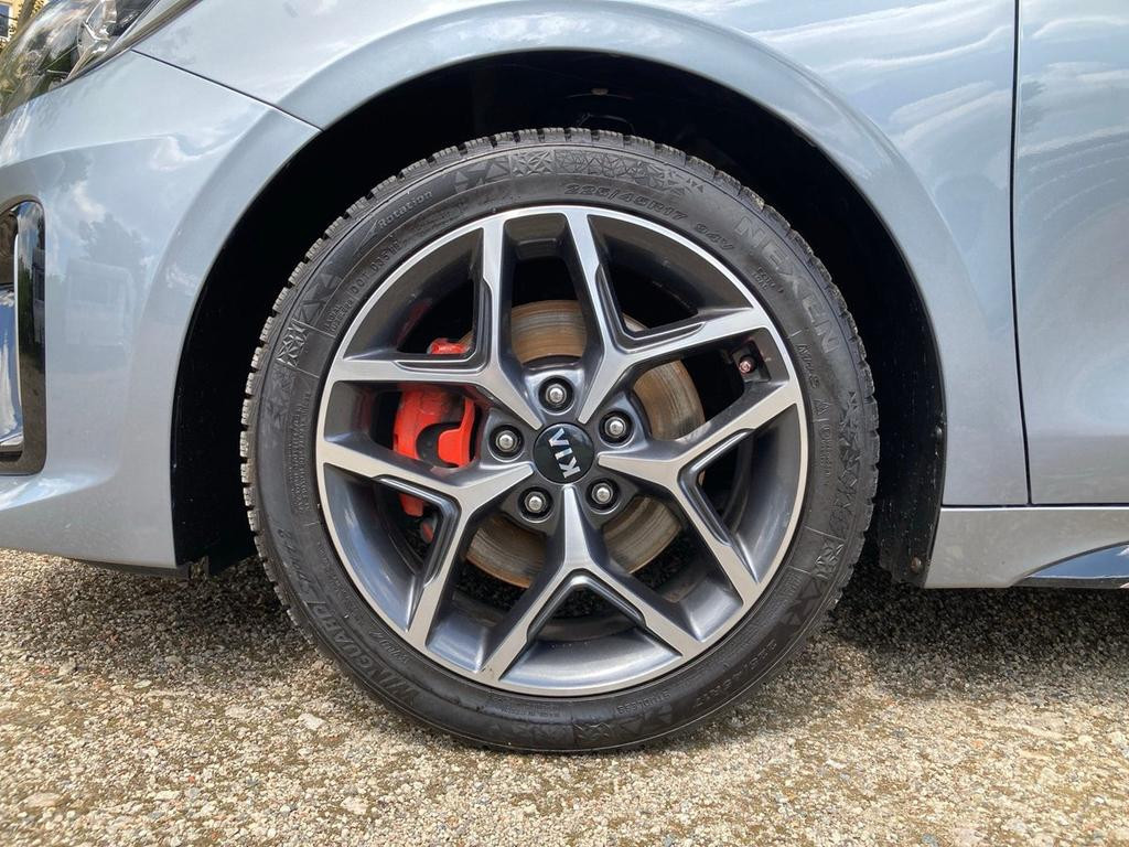 Kia ProCeed