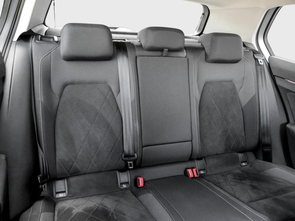 Volkswagen Golf DSG Style IQ.Drive Golf VIII 2.0 TSI