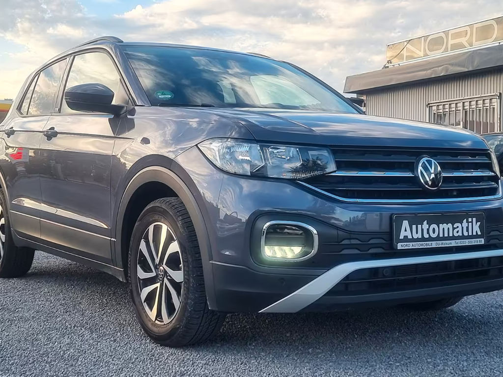 Volkswagen T-Cross Active NAVI TEMP SITZH PDC KAMERA CARPLY