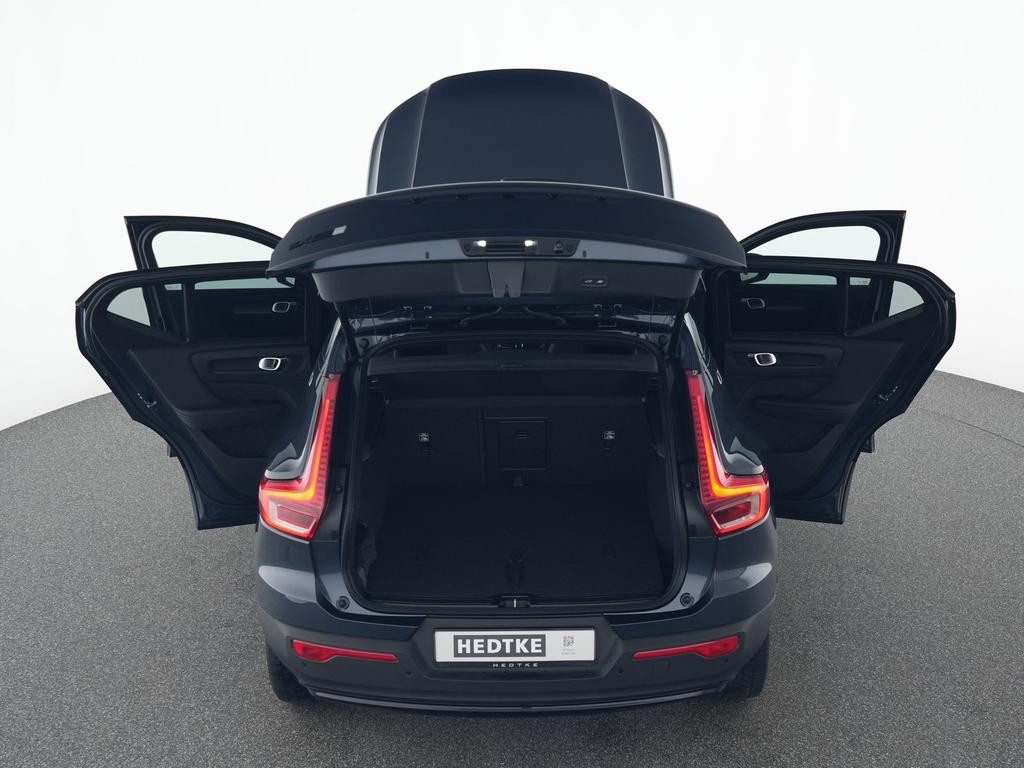 Volvo EX40