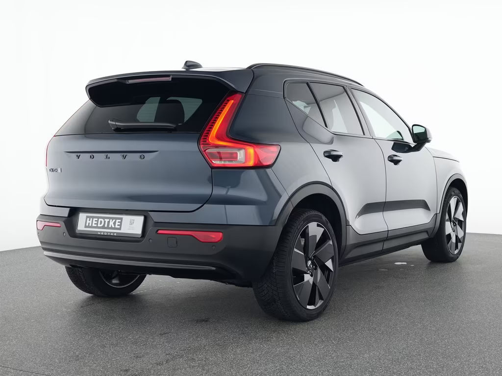 Volvo EX40