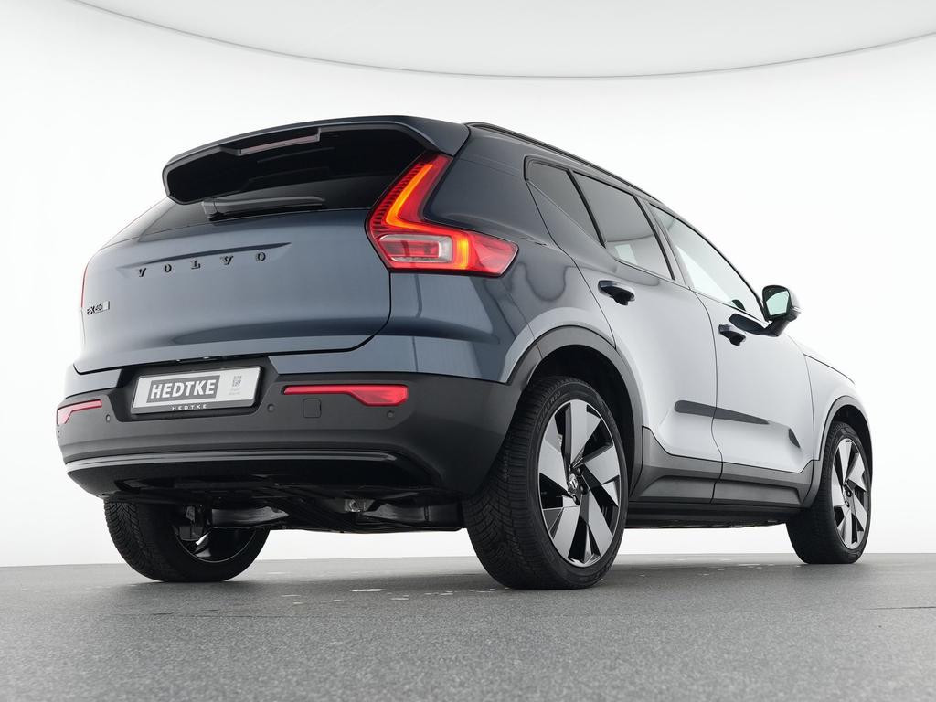Volvo EX40