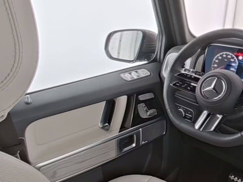 Mercedes-Benz G-Klasse