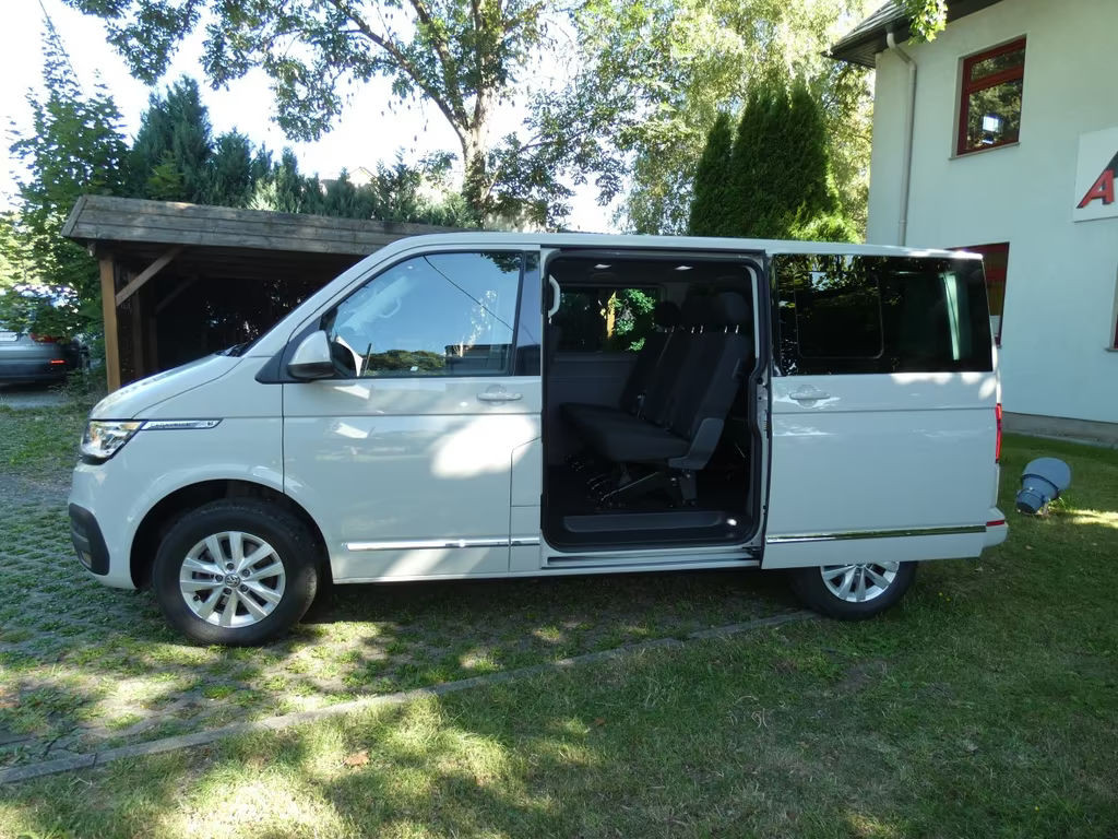 Volkswagen Caravelle