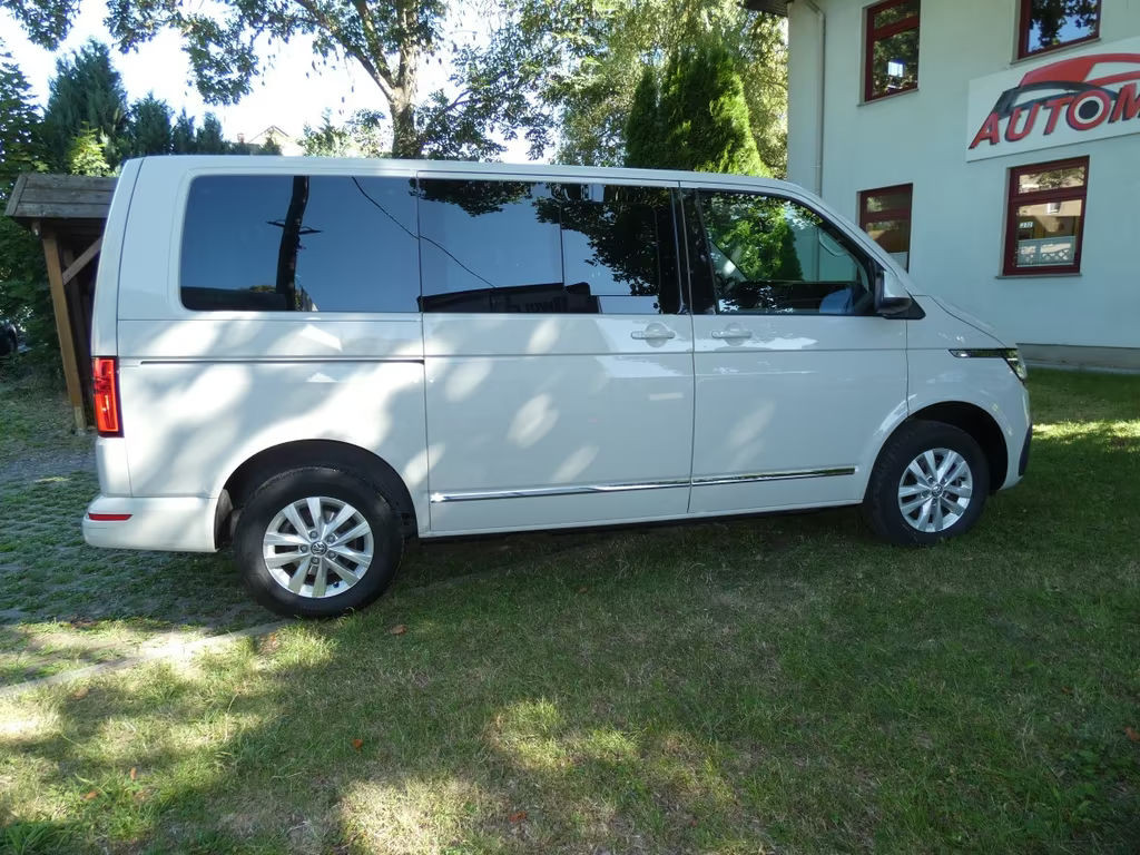 Volkswagen Caravelle