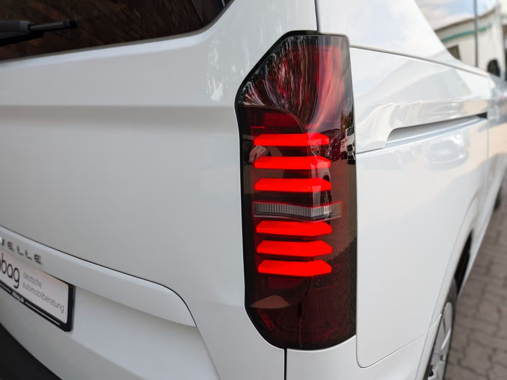 Volkswagen Caravelle