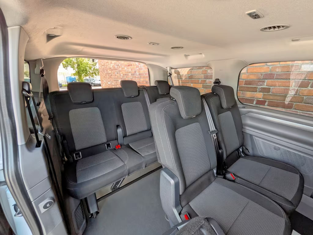 Volkswagen Caravelle