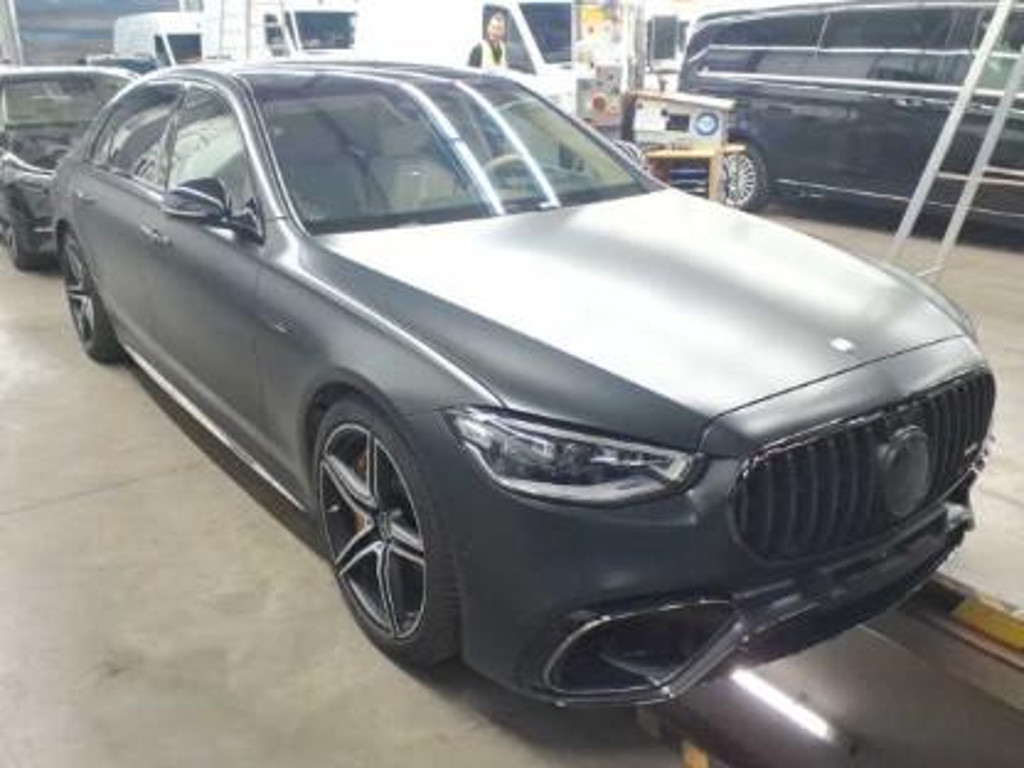 Mercedes-Benz A-Klasse AMG S Limousine Lang Sedan S 63 AMG