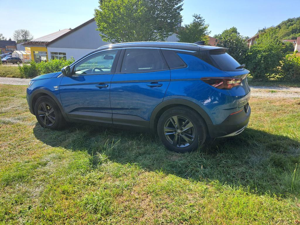 Opel Grandland