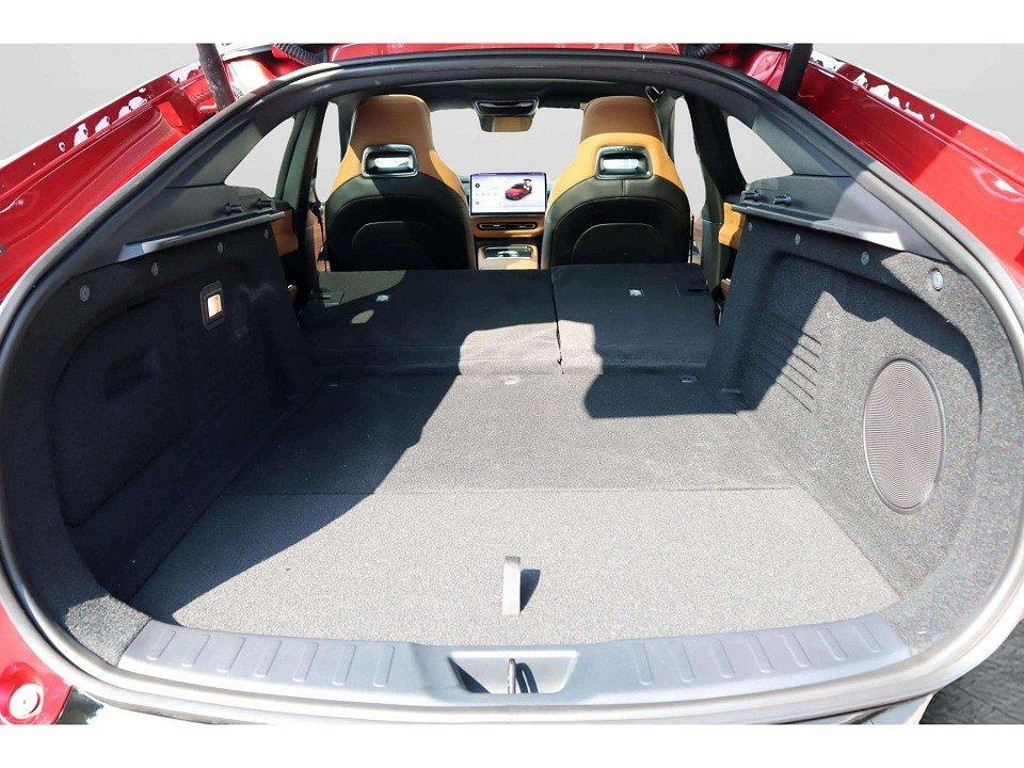 Mazda 6e