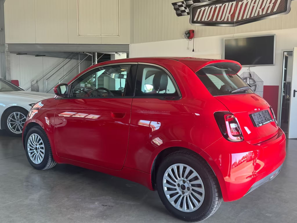 Fiat 500e RED