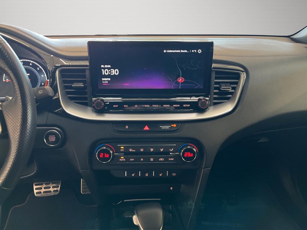 Kia ProCeed
