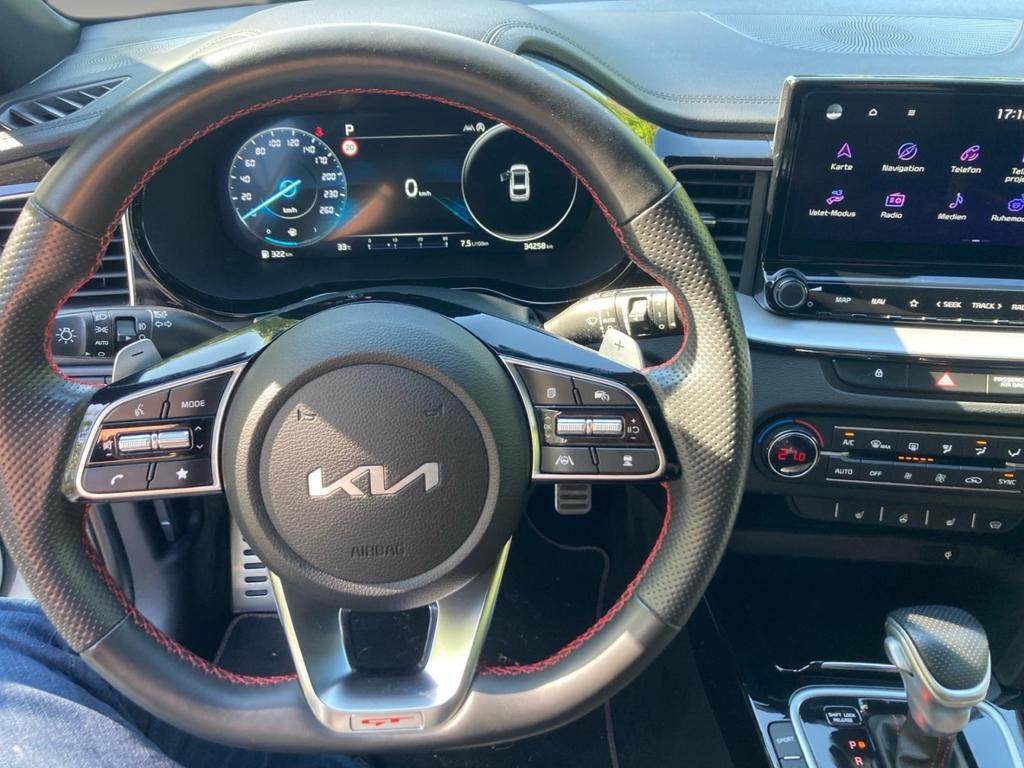 Kia ProCeed