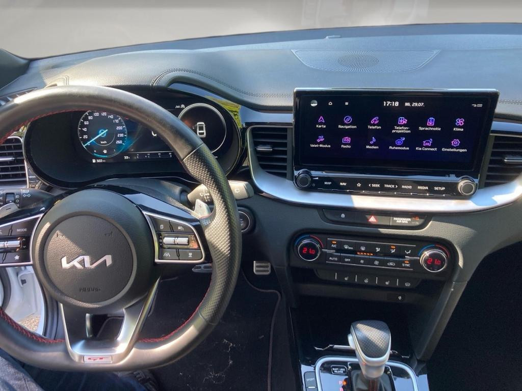 Kia ProCeed