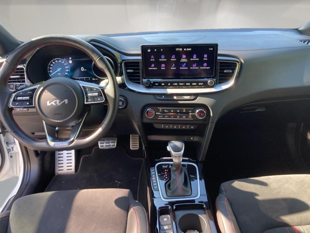 Kia ProCeed