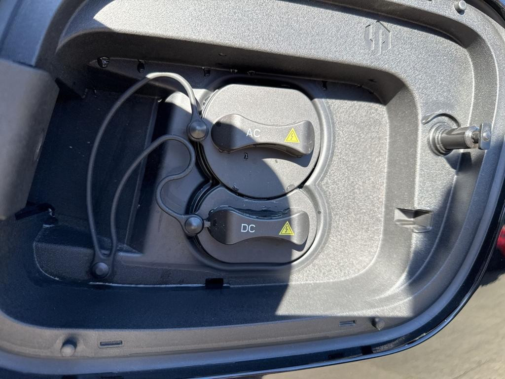 Leapmotor C10