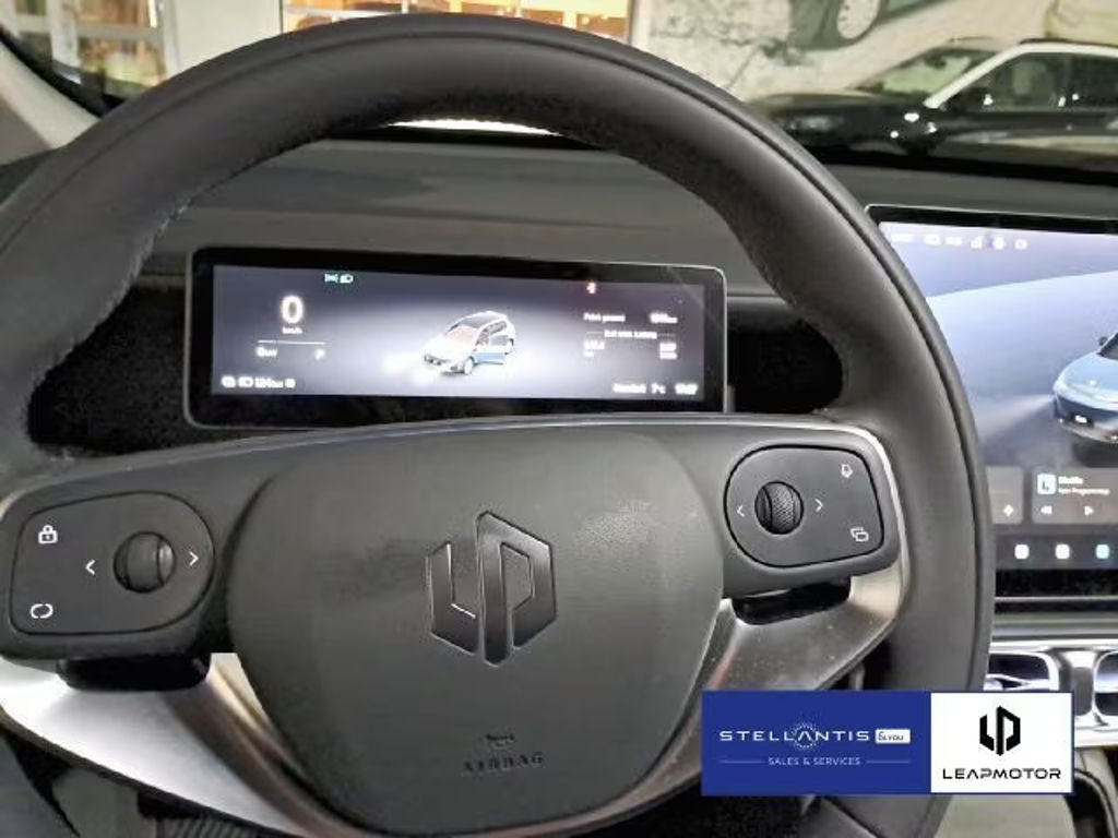 Leapmotor B10