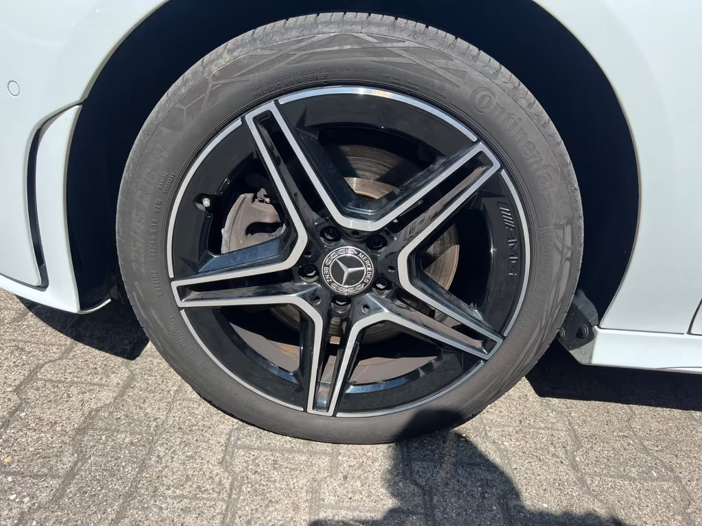 Mercedes-Benz CLA-Klasse