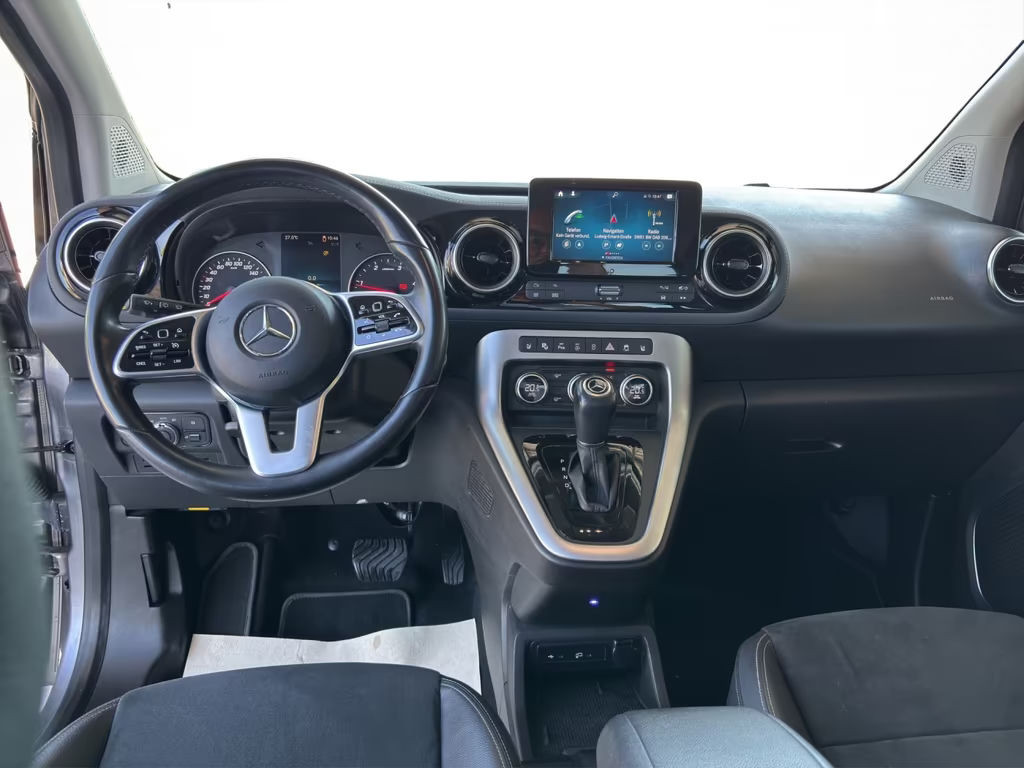 Mercedes-Benz T 180
