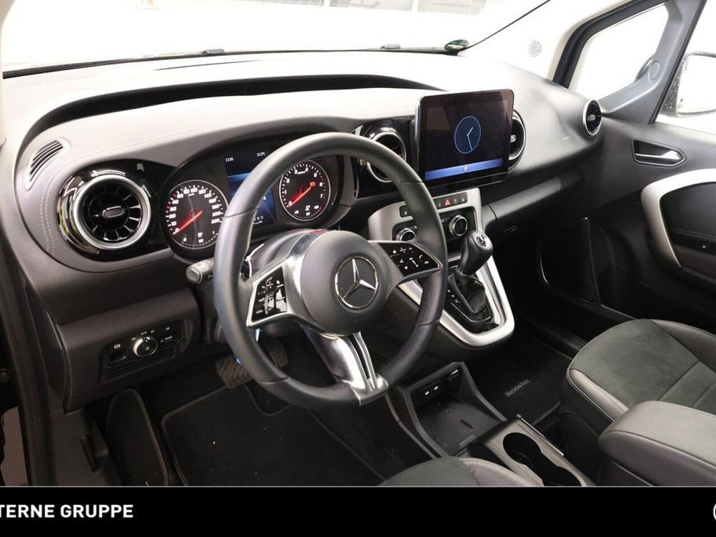 Mercedes-Benz T 180