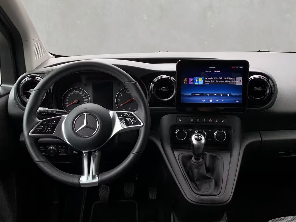 Mercedes-Benz T 180