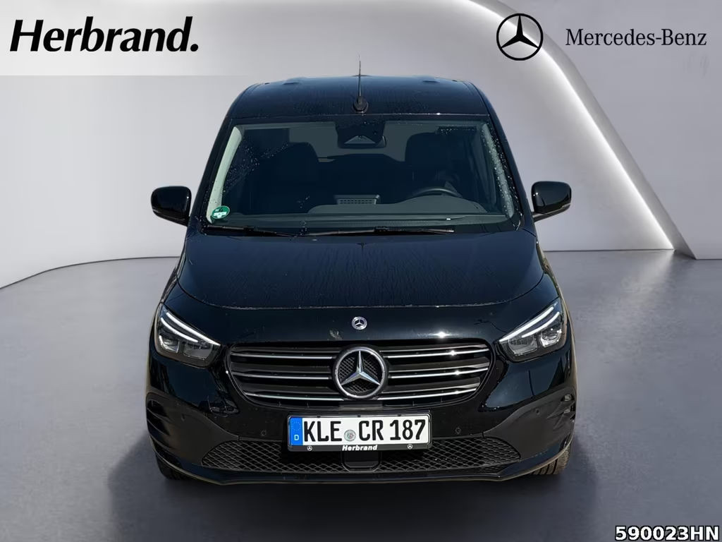 Mercedes-Benz T 180