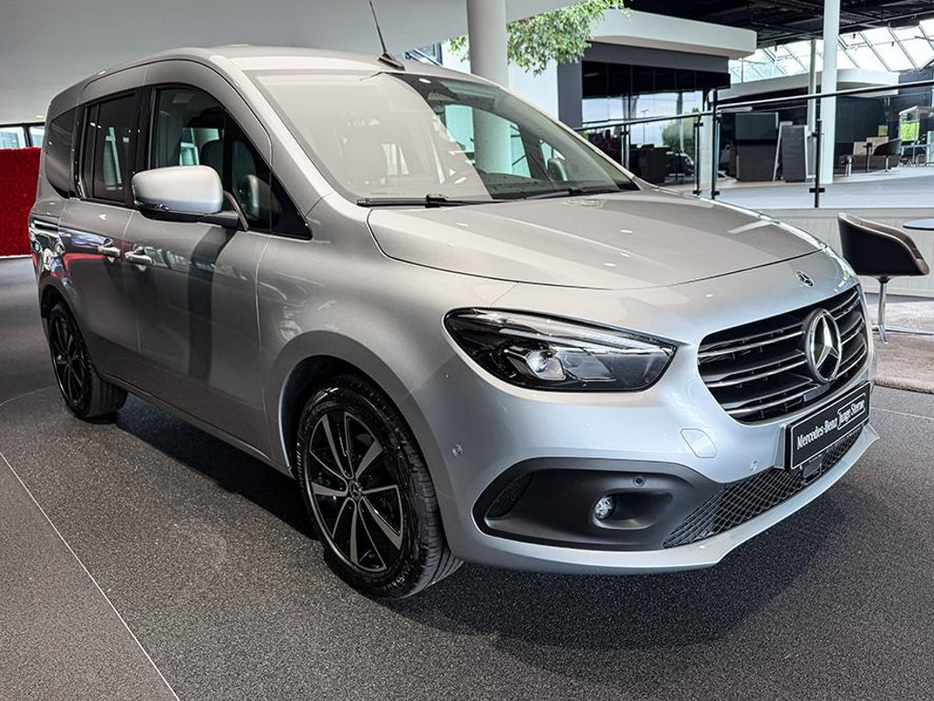 Mercedes-Benz T 180