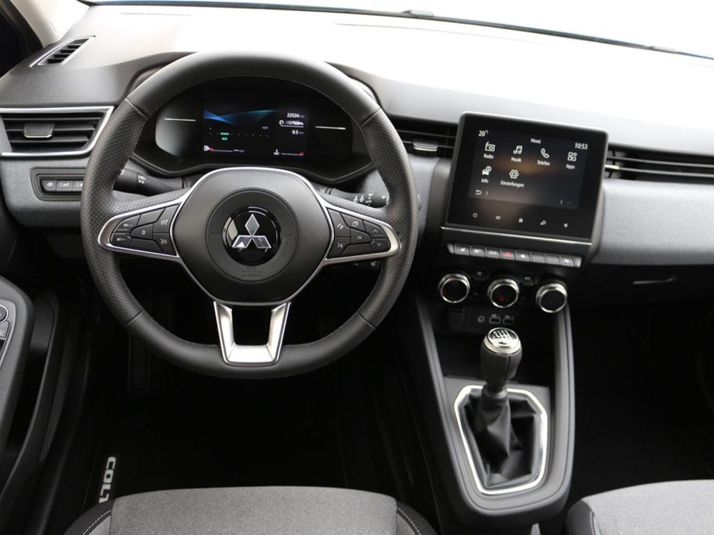 Mitsubishi Colt