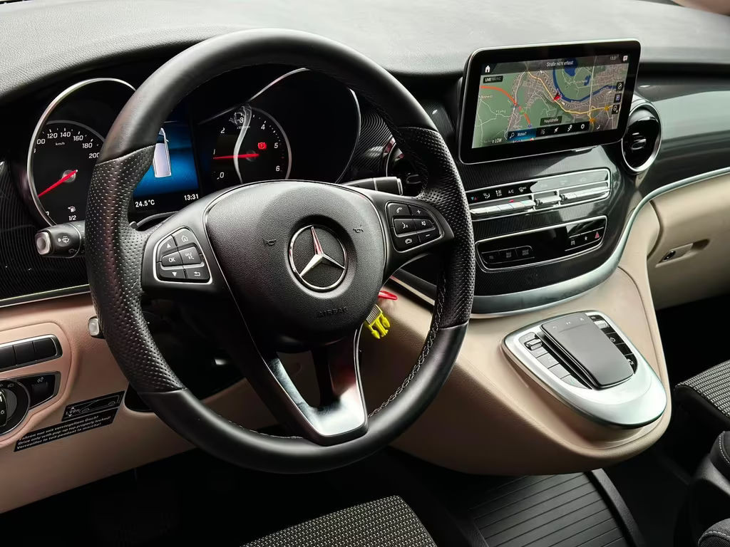 Mercedes-Benz Marco Polo