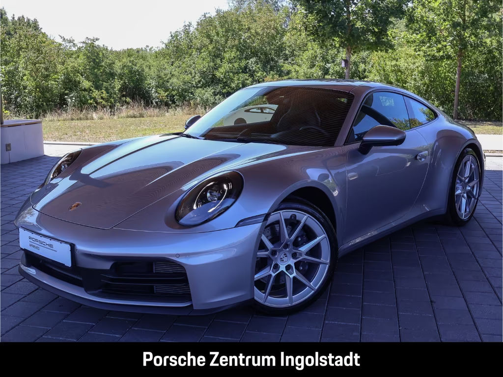 Porsche 911 992 Carrera