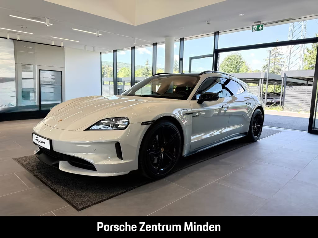 Porsche Taycan Sport Turismo Black Edition