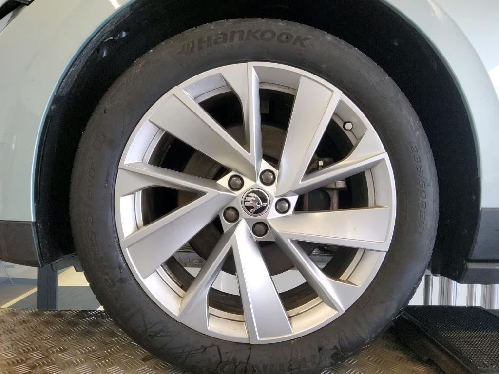 Skoda Enyaq iV