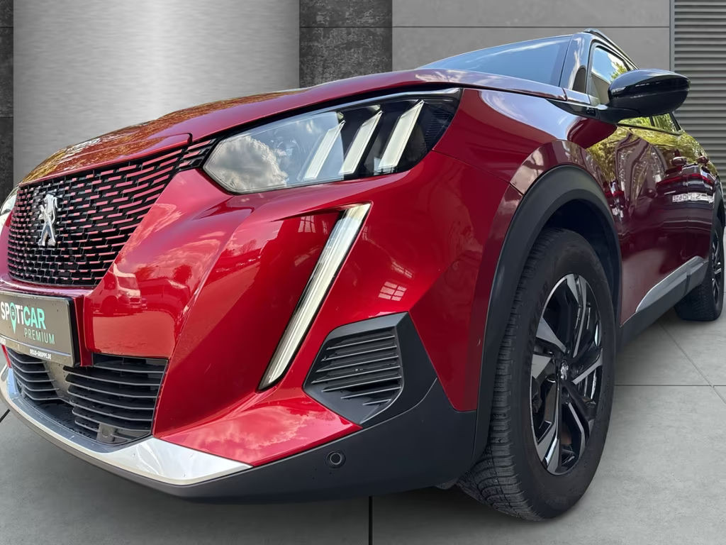 Peugeot e-2008