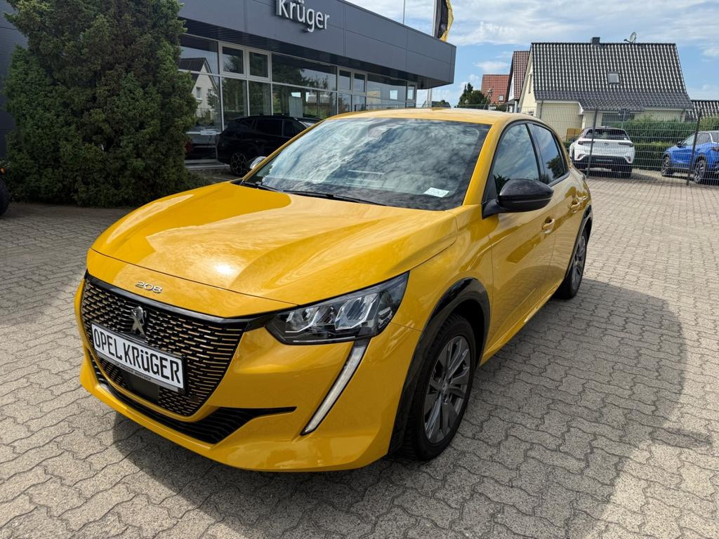 Peugeot e-208