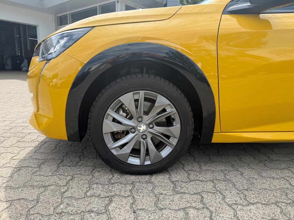 Peugeot e-208 Allure Pack