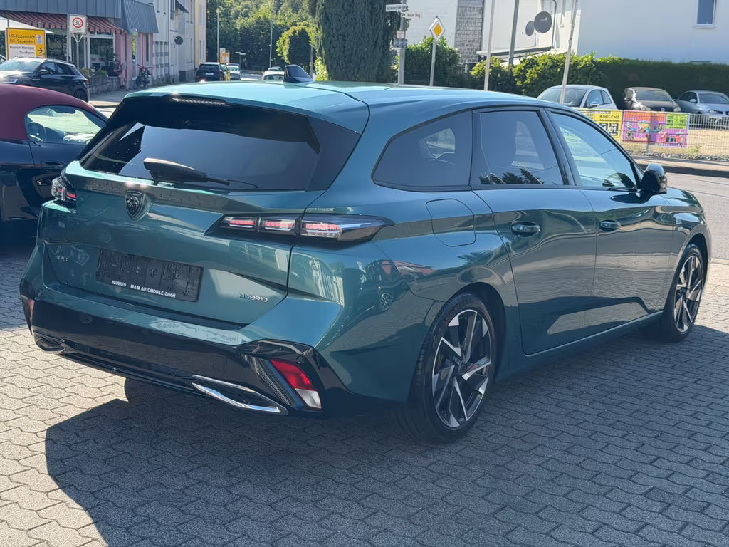 Peugeot 308