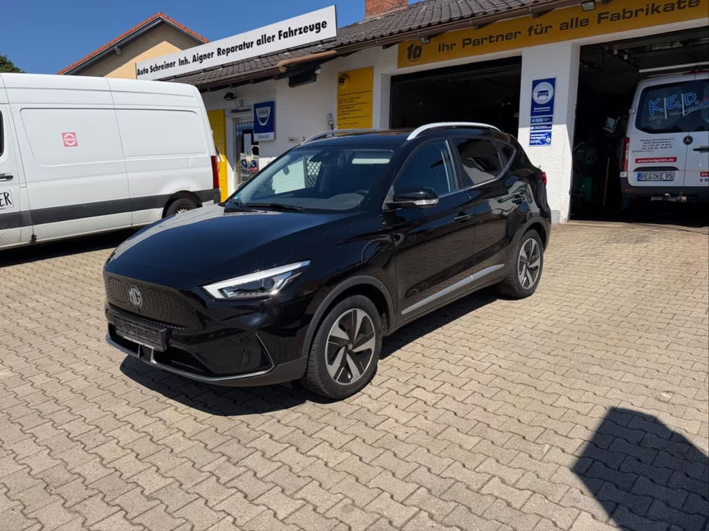 MG ZS