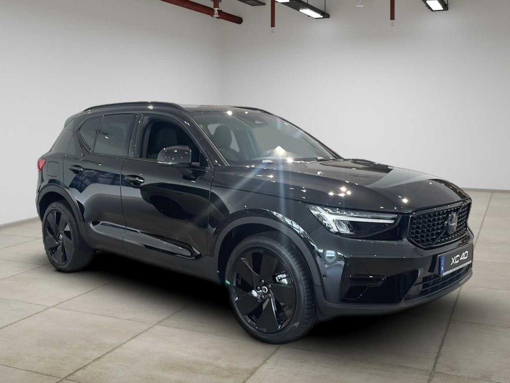 Volvo XC40 Plus