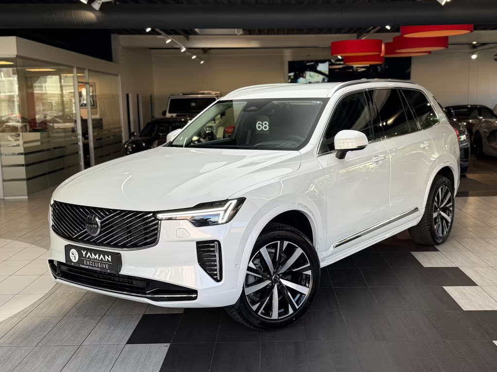Volvo XC90 AWD Plus Bright