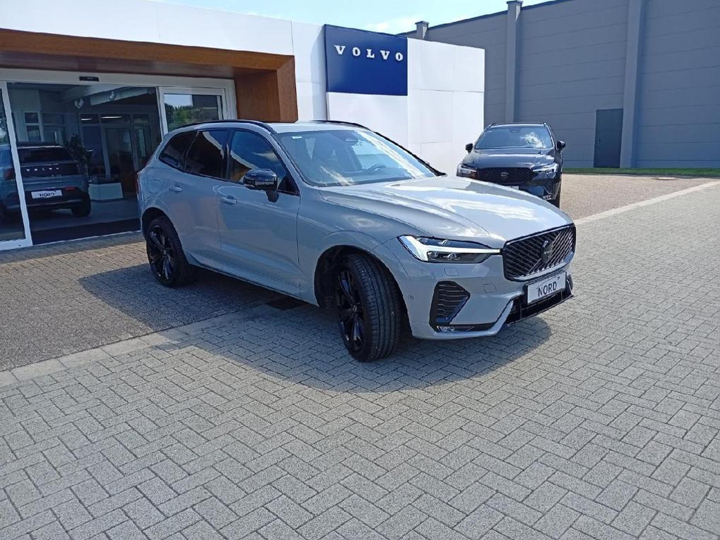 Volvo XC60 AWD Plus