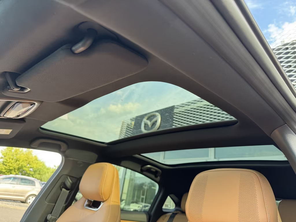 Mazda 6e