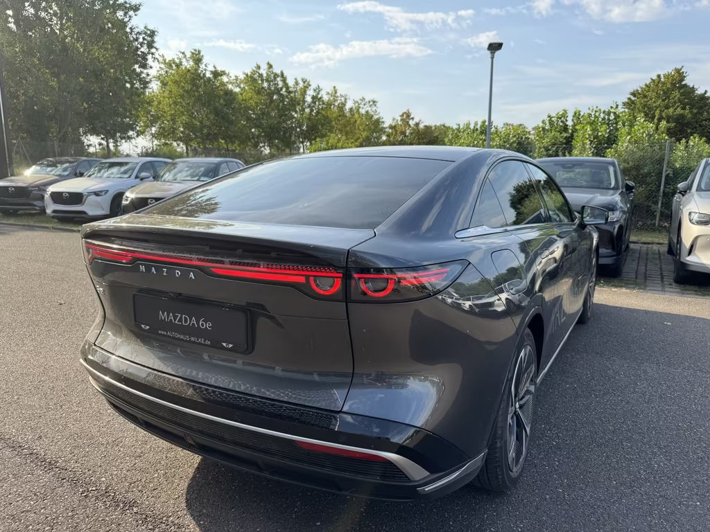 Mazda 6e