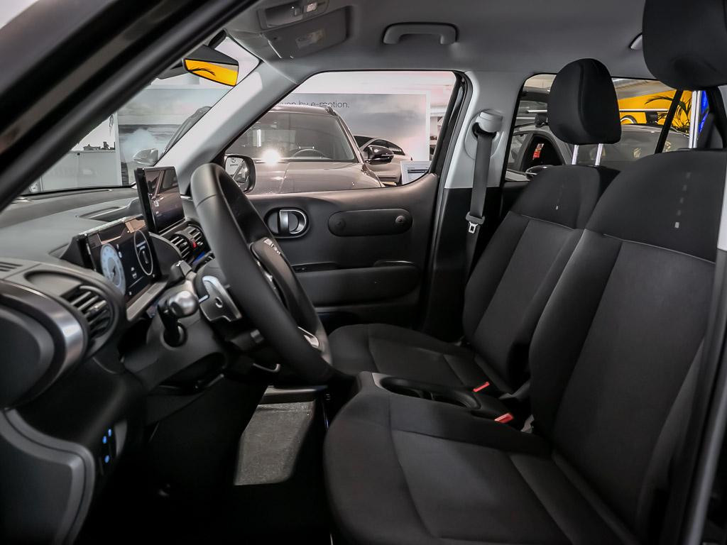 Hyundai INSTER