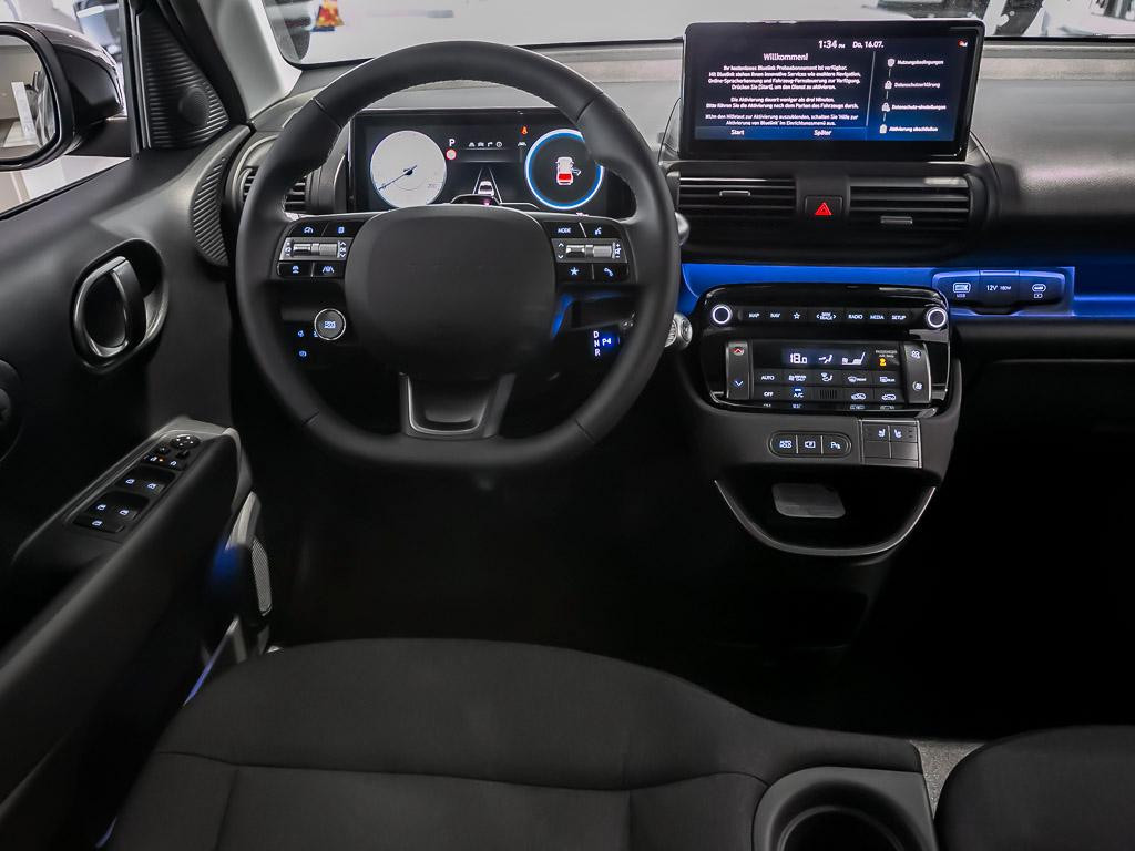 Hyundai INSTER Prime